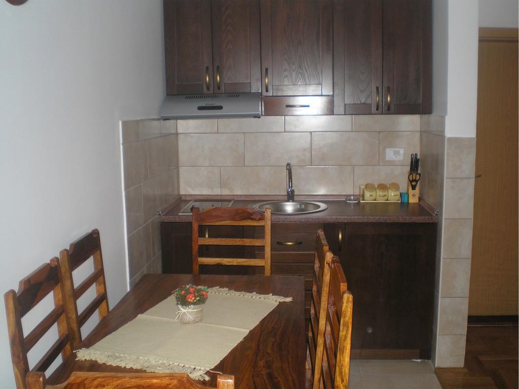 Family Apartments Zabljak  Room photo